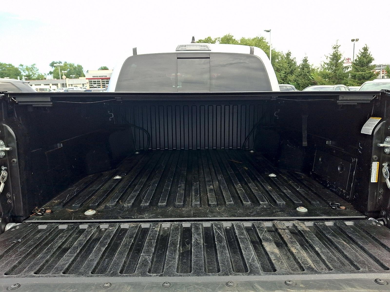 2023 Toyota Tacoma 4WD 4WD SR5 Double Cab 5' Bed V6 AT (GS)