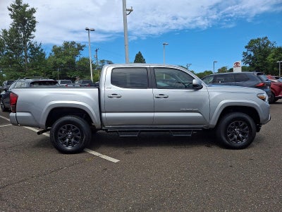2023 Toyota Tacoma 4WD 4WD SR5 Double Cab 5' Bed V6 AT (GS)