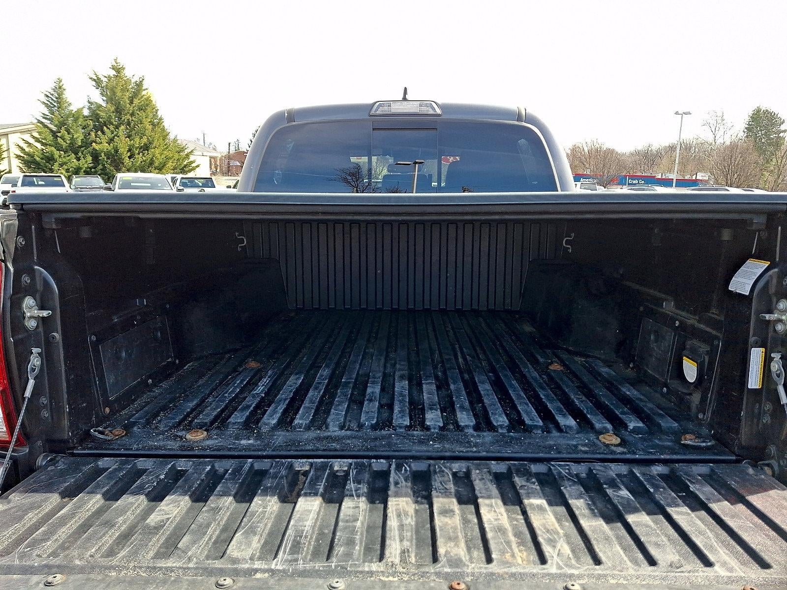 2018 Toyota Tacoma TRD Sport Double Cab 5' Bed V6 4x4 AT (Natl)