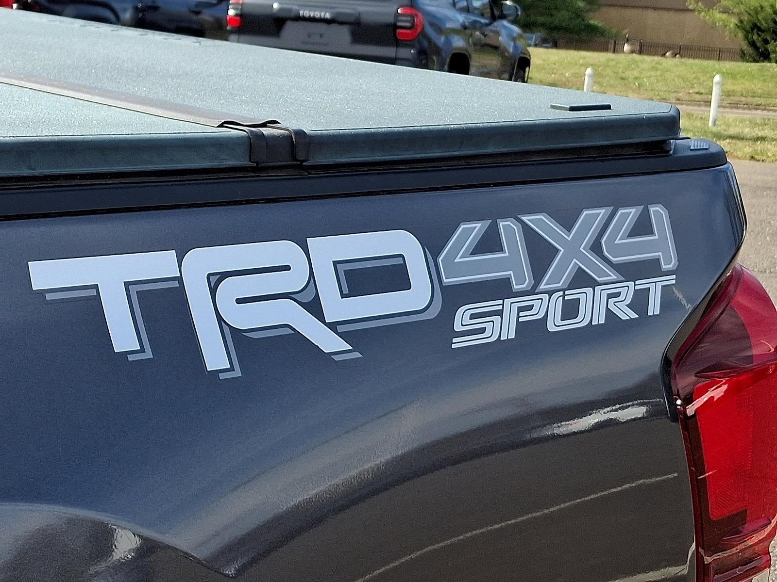 2018 Toyota Tacoma TRD Sport Double Cab 5' Bed V6 4x4 AT (Natl)