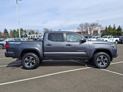 2018 Toyota Tacoma TRD Sport Double Cab 5' Bed V6 4x4 AT (Natl)
