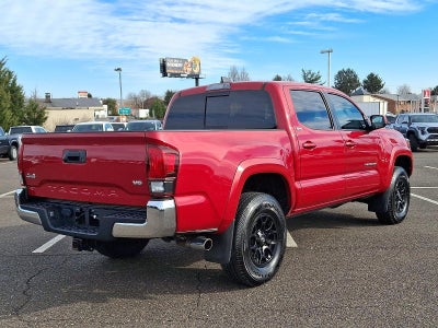 2022 Toyota Tacoma 4WD 4WD SR5 Double Cab 5' Bed V6 AT (GS)