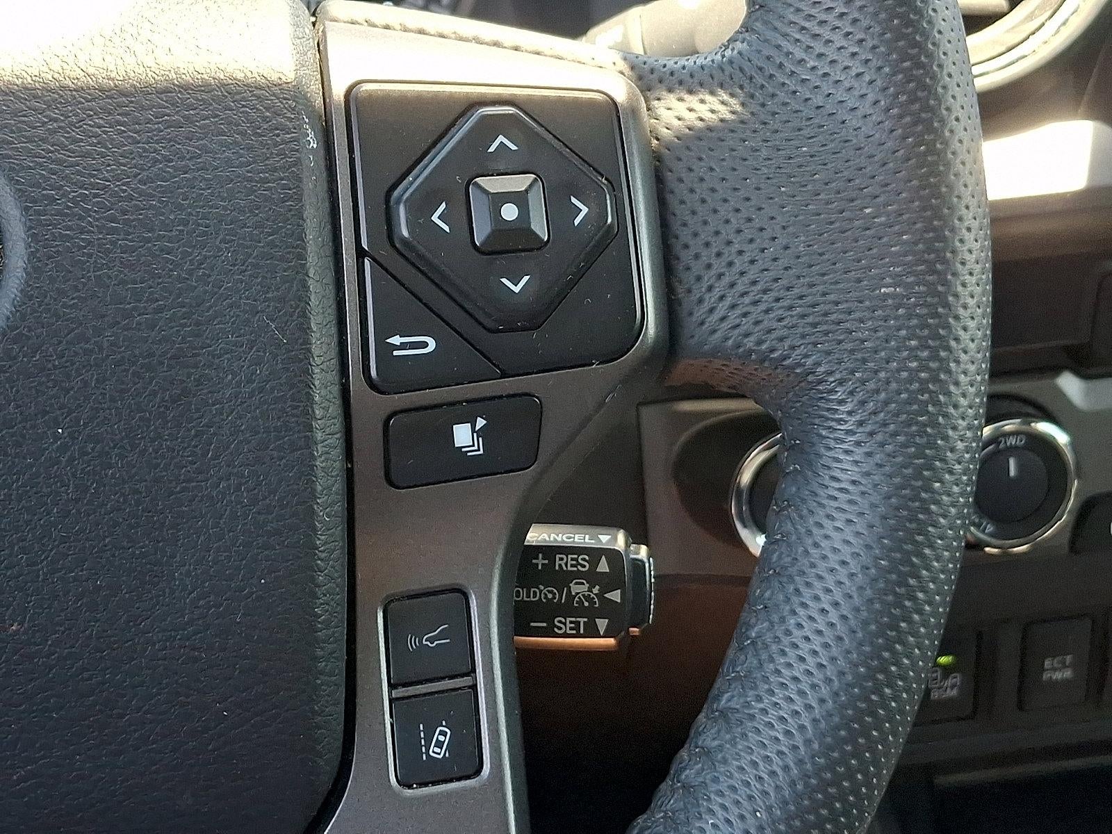 2023 Toyota Tacoma 4WD 4WD TRD Sport Double Cab 5' Bed V6 AT (Natl)