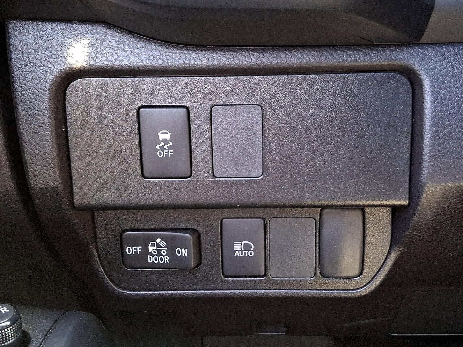 2022 Toyota Tacoma 4WD 4WD SR Double Cab 5' Bed V6 AT (GS)