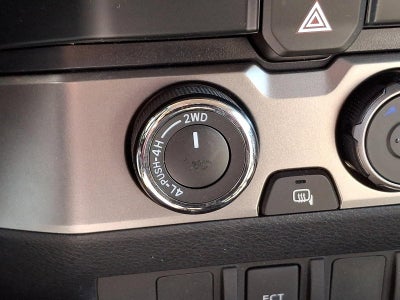 2022 Toyota Tacoma 4WD 4WD SR Double Cab 5' Bed V6 AT (GS)