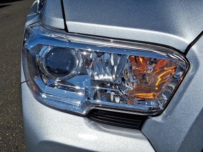 2022 Toyota Tacoma 4WD 4WD SR Double Cab 5' Bed V6 AT (GS)