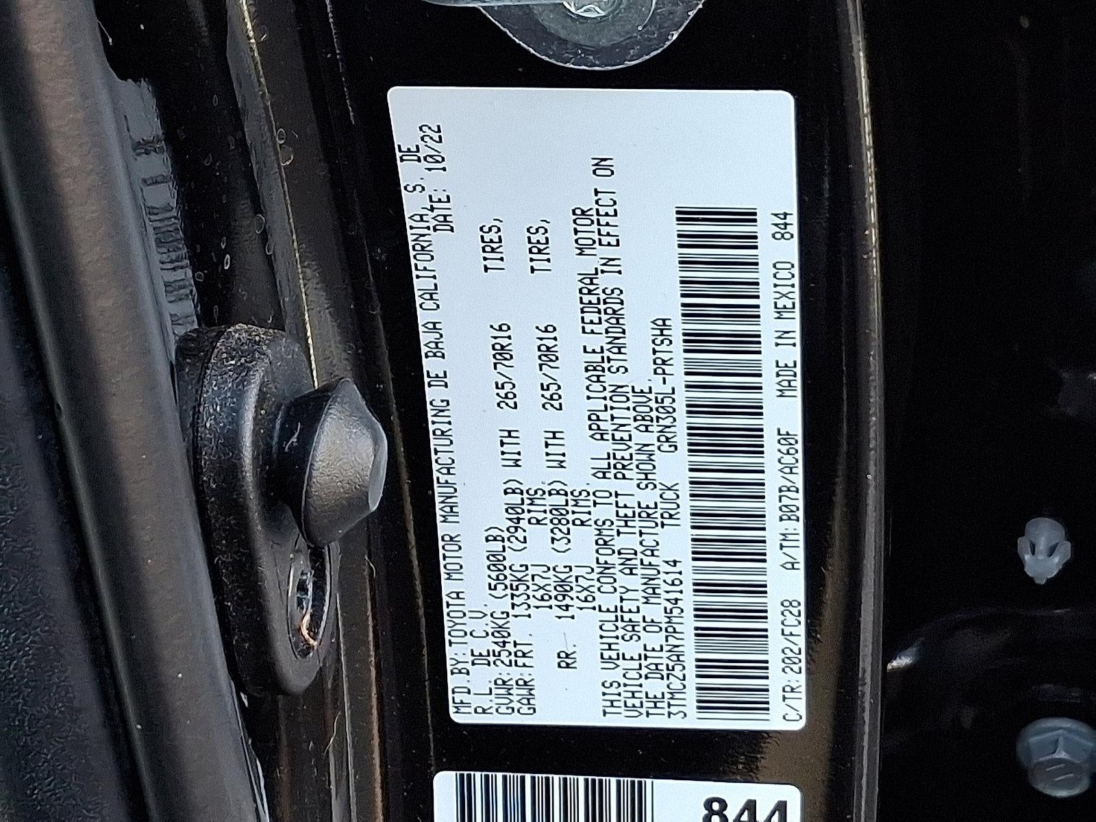 2023 Toyota Tacoma 4WD 4WD TRD Sport Double Cab 5' Bed V6 MT (Natl)