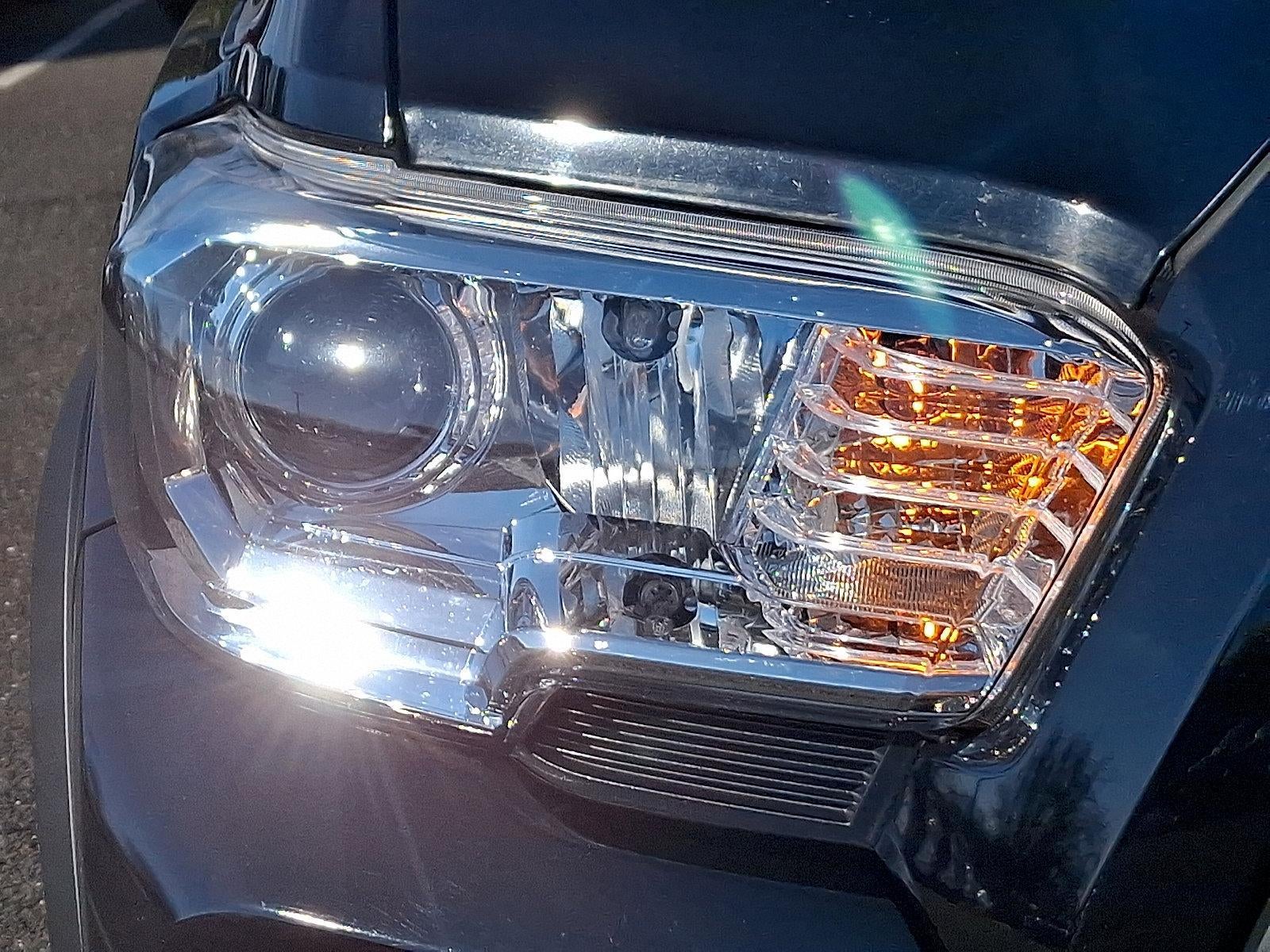 2023 Toyota Tacoma 4WD 4WD TRD Sport Double Cab 5' Bed V6 MT (Natl)