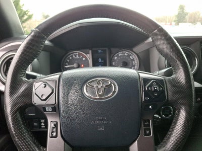 2020 Toyota Tacoma 4WD 4WD TRD Sport Double Cab 5' Bed V6 AT (Natl)