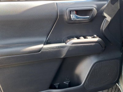 2023 Toyota Tacoma 4WD 4WD TRD Sport Double Cab 5' Bed V6 MT (Natl)