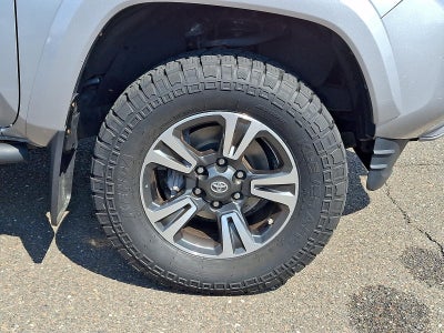 2019 Toyota Tacoma 4WD 4WD TRD Sport Double Cab 6' Bed V6 AT (Natl)