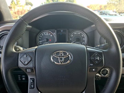 2017 Toyota Tacoma TRD Sport Double Cab 6' Bed V6 4x4 AT (Natl)