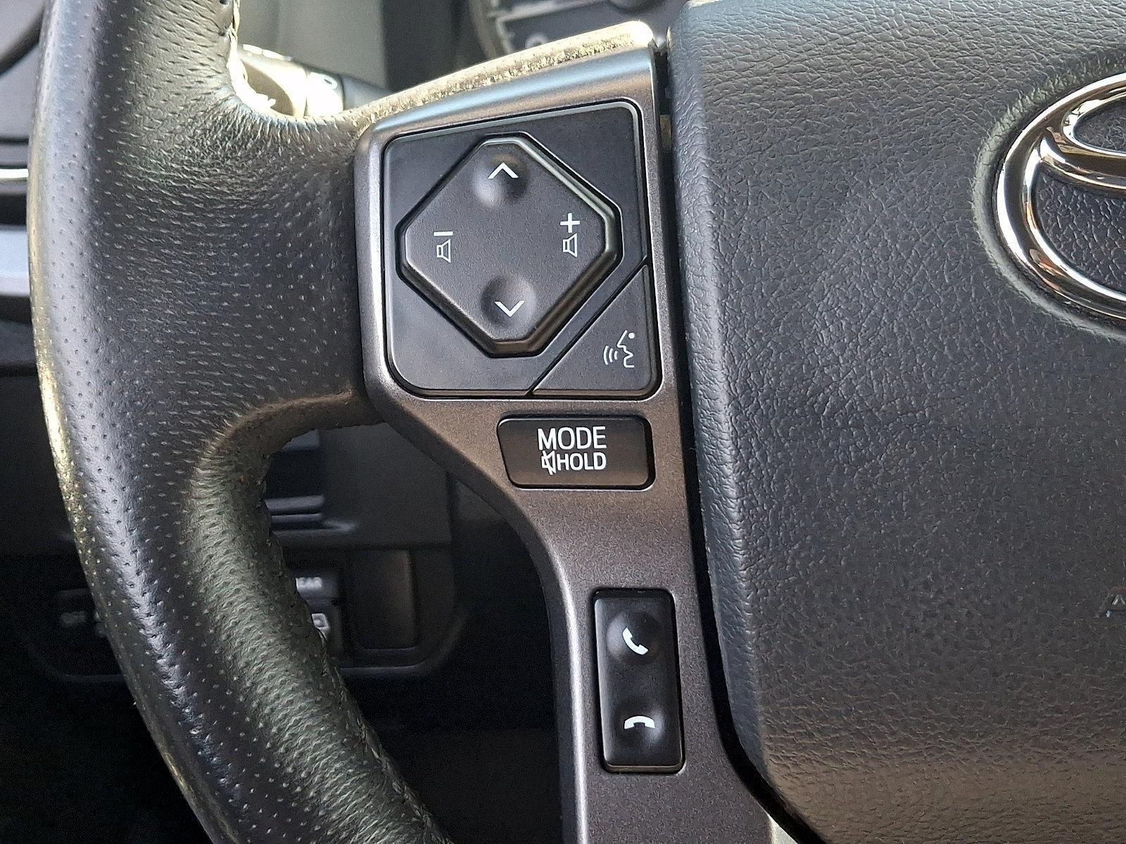 2017 Toyota Tacoma TRD Sport Double Cab 6' Bed V6 4x4 AT (Natl)