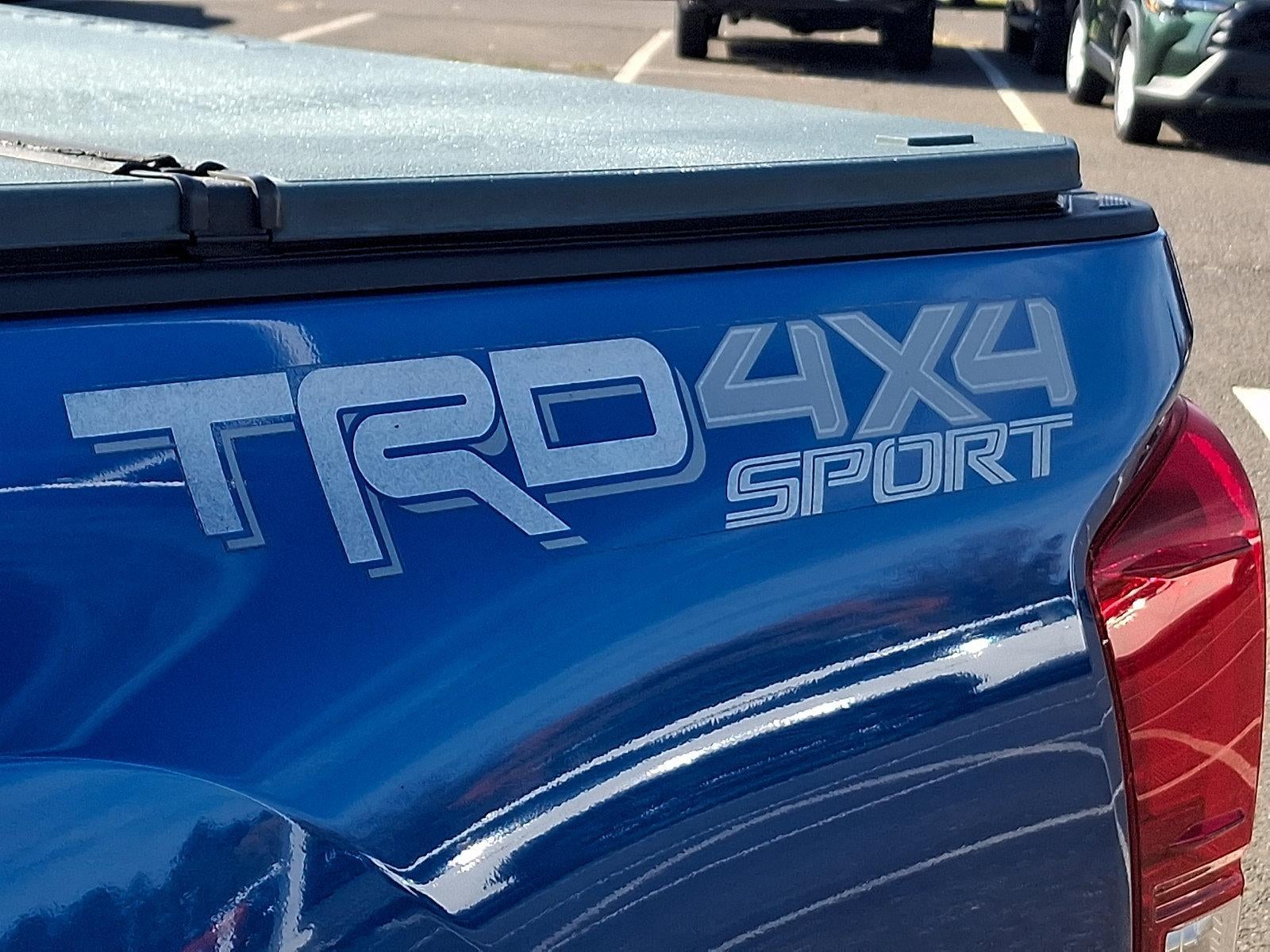 2017 Toyota Tacoma TRD Sport Double Cab 6' Bed V6 4x4 AT (Natl)