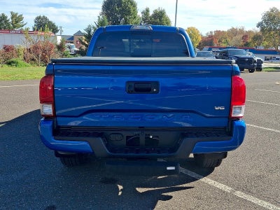 2017 Toyota Tacoma TRD Sport Double Cab 6' Bed V6 4x4 AT (Natl)