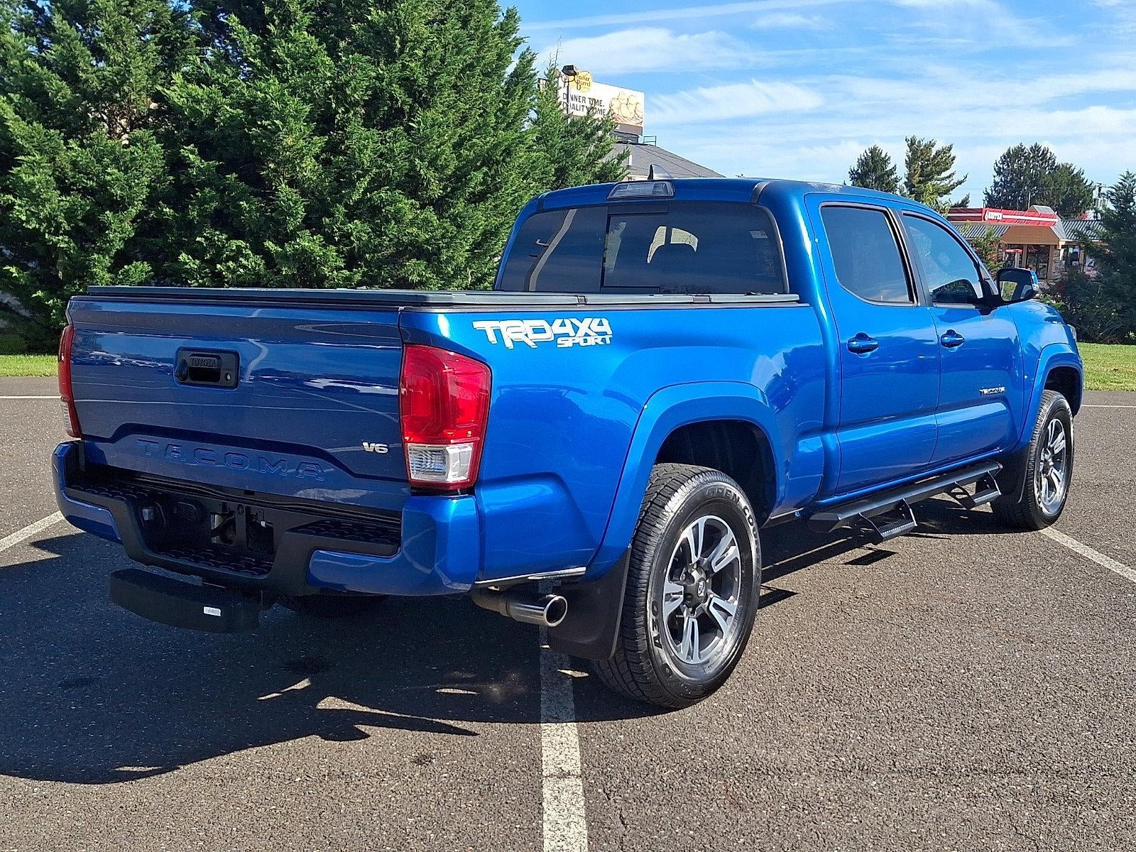 2017 Toyota Tacoma TRD Sport Double Cab 6' Bed V6 4x4 AT (Natl)