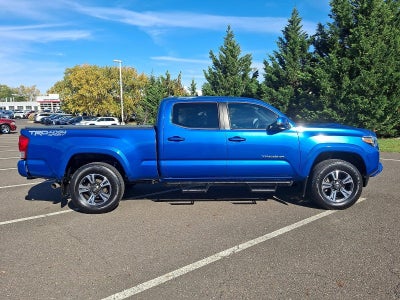 2017 Toyota Tacoma TRD Sport Double Cab 6' Bed V6 4x4 AT (Natl)