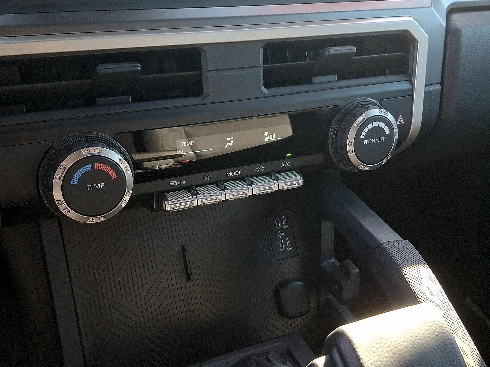 2024 Toyota Tacoma 4WD 4WD SR5 Double Cab 5' Bed AT (GS)