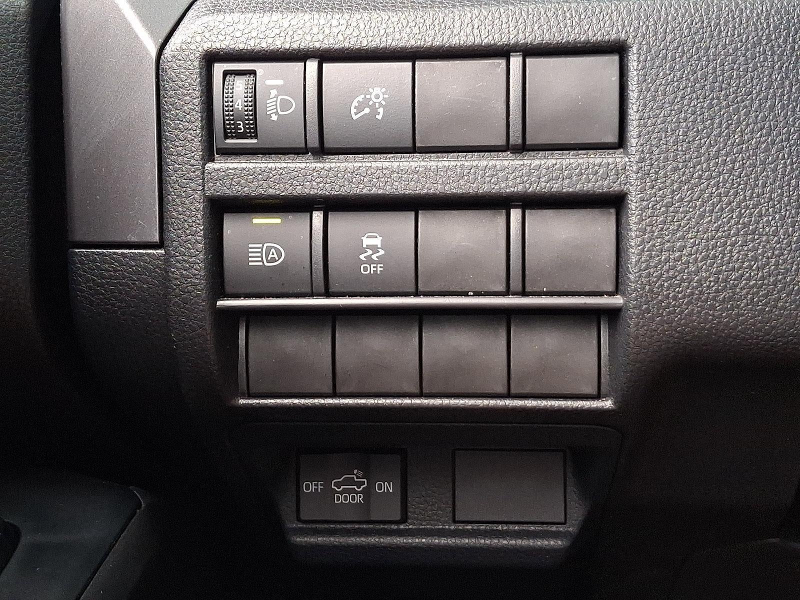 2025 Toyota Tacoma 4WD 4WD SR5 Double Cab 6' Bed AT (Natl)