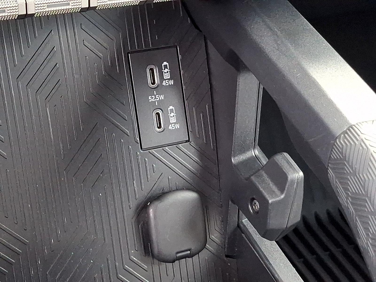 2025 Toyota Tacoma 4WD 4WD SR5 Double Cab 6' Bed AT (Natl)