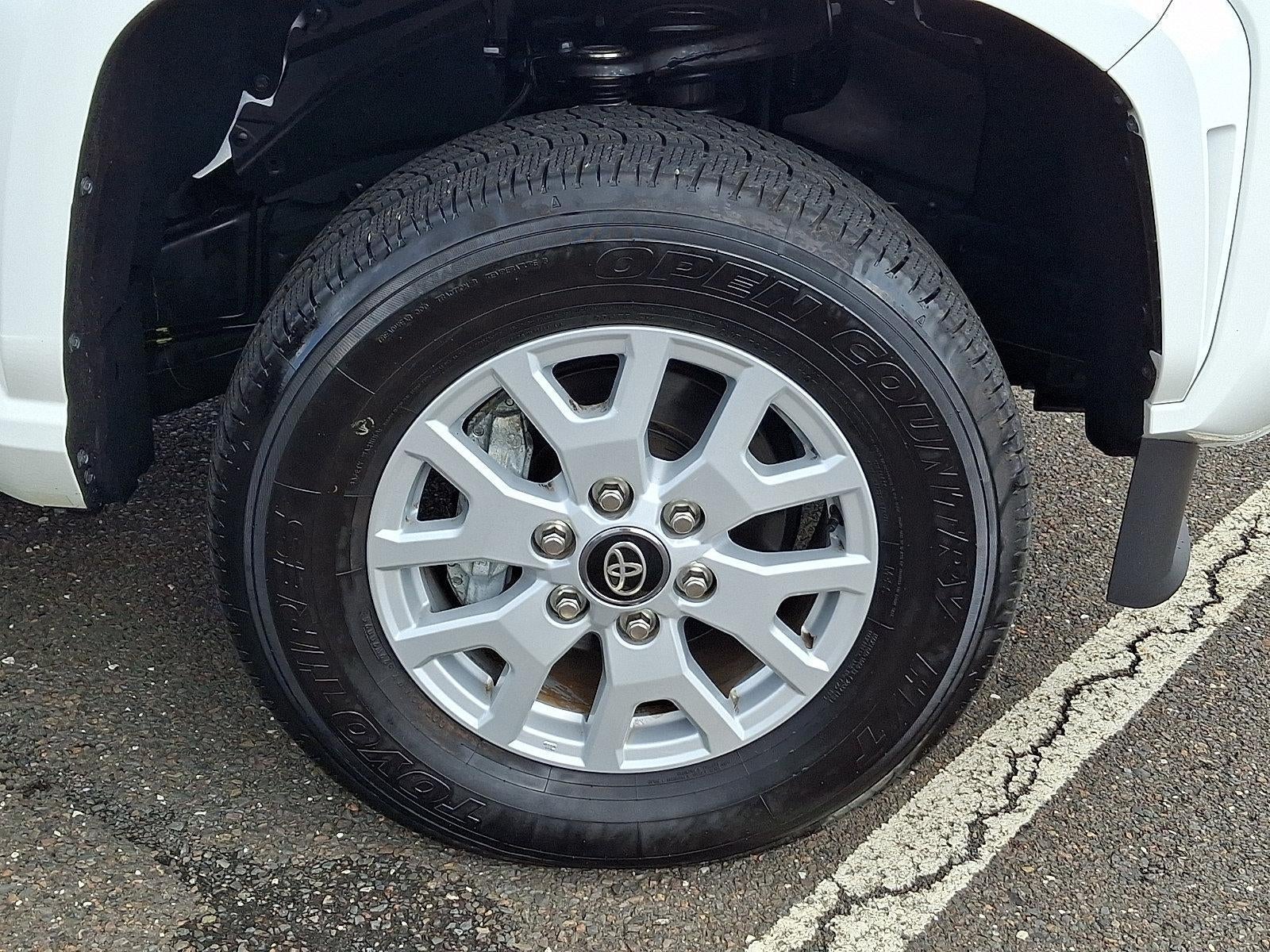 2025 Toyota Tacoma 4WD 4WD SR5 Double Cab 6' Bed AT (Natl)