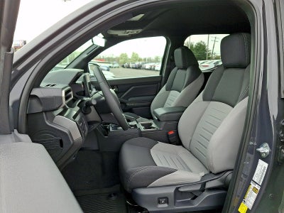 2026 Toyota Tacoma 4WD 4WD TRD Off Road Double Cab 5' Bed AT (Natl)