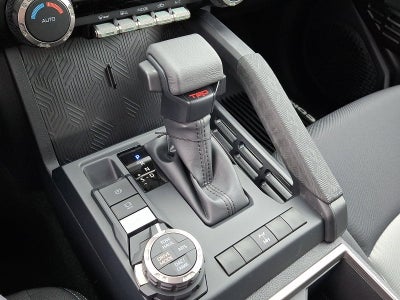 2026 Toyota Tacoma 4WD 4WD TRD Off Road Double Cab 5' Bed AT (Natl)