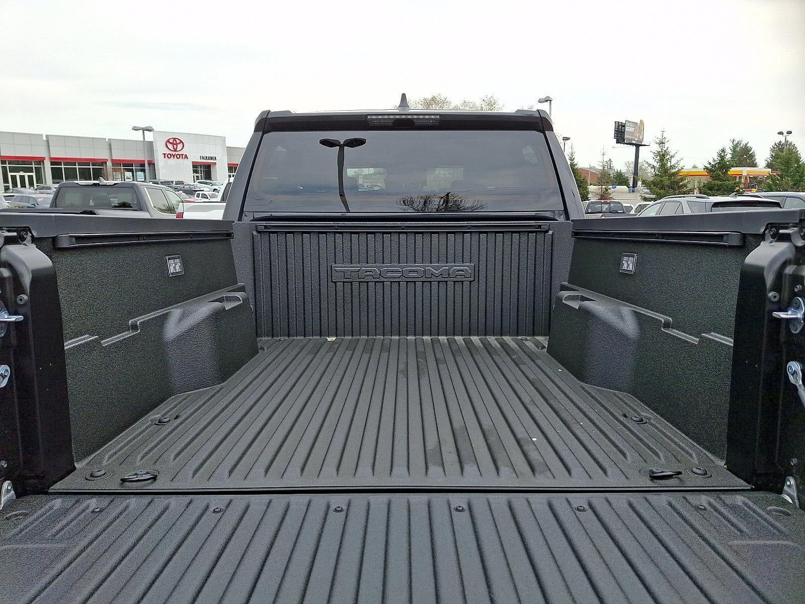 2026 Toyota Tacoma 4WD 4WD TRD Off Road Double Cab 5' Bed AT (Natl)