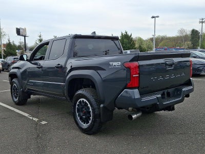 2026 Toyota Tacoma 4WD 4WD TRD Off Road Double Cab 5' Bed AT (Natl)