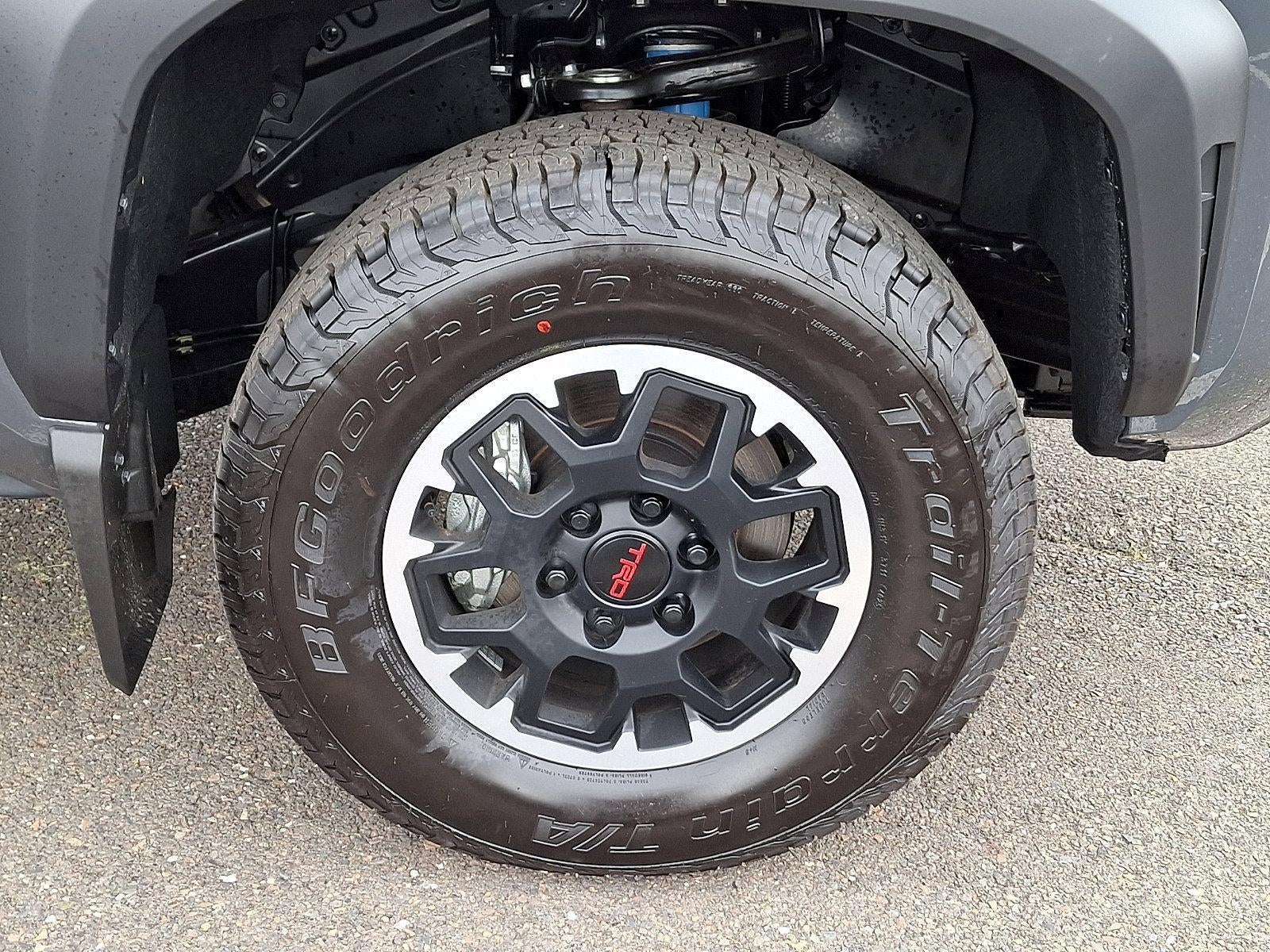 2026 Toyota Tacoma 4WD 4WD TRD Off Road Double Cab 5' Bed AT (Natl)