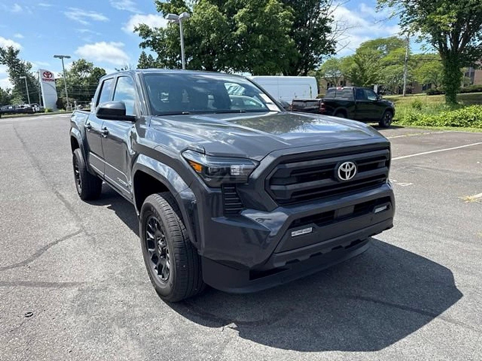 2024 Toyota Tacoma 4WD 4WD SR5 Double Cab 5' Bed AT (GS)