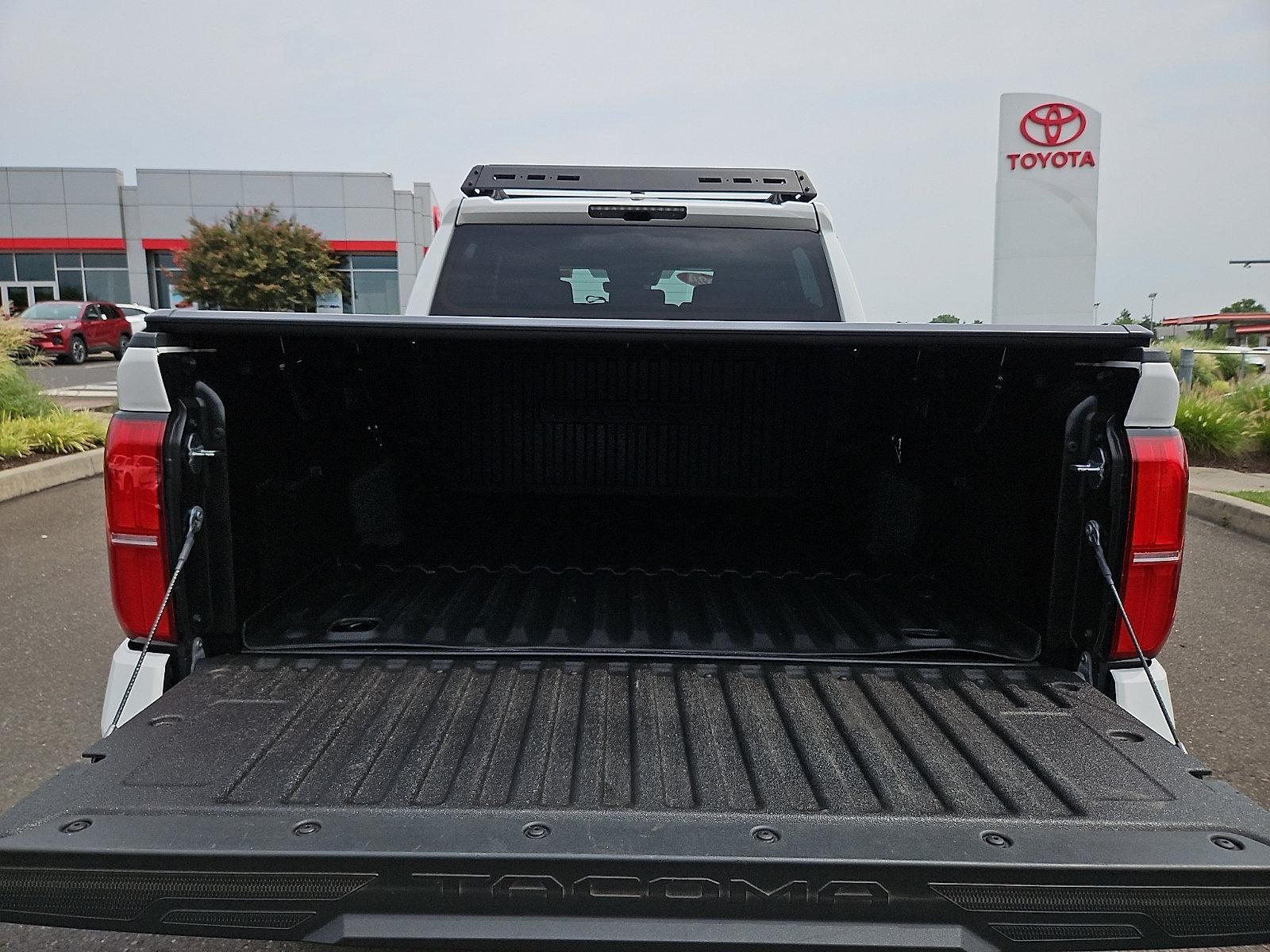 2024 Toyota Tacoma 4WD 4WD TRD Off Road Double Cab 6' Bed AT (Natl)