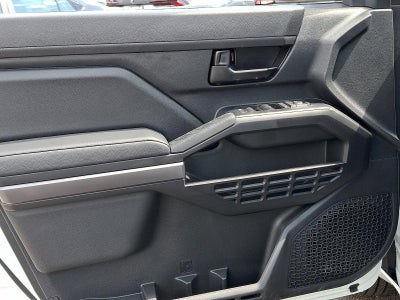 2025 Toyota Tacoma 4WD 4WD SR5 Double Cab 5' Bed AT (GS)