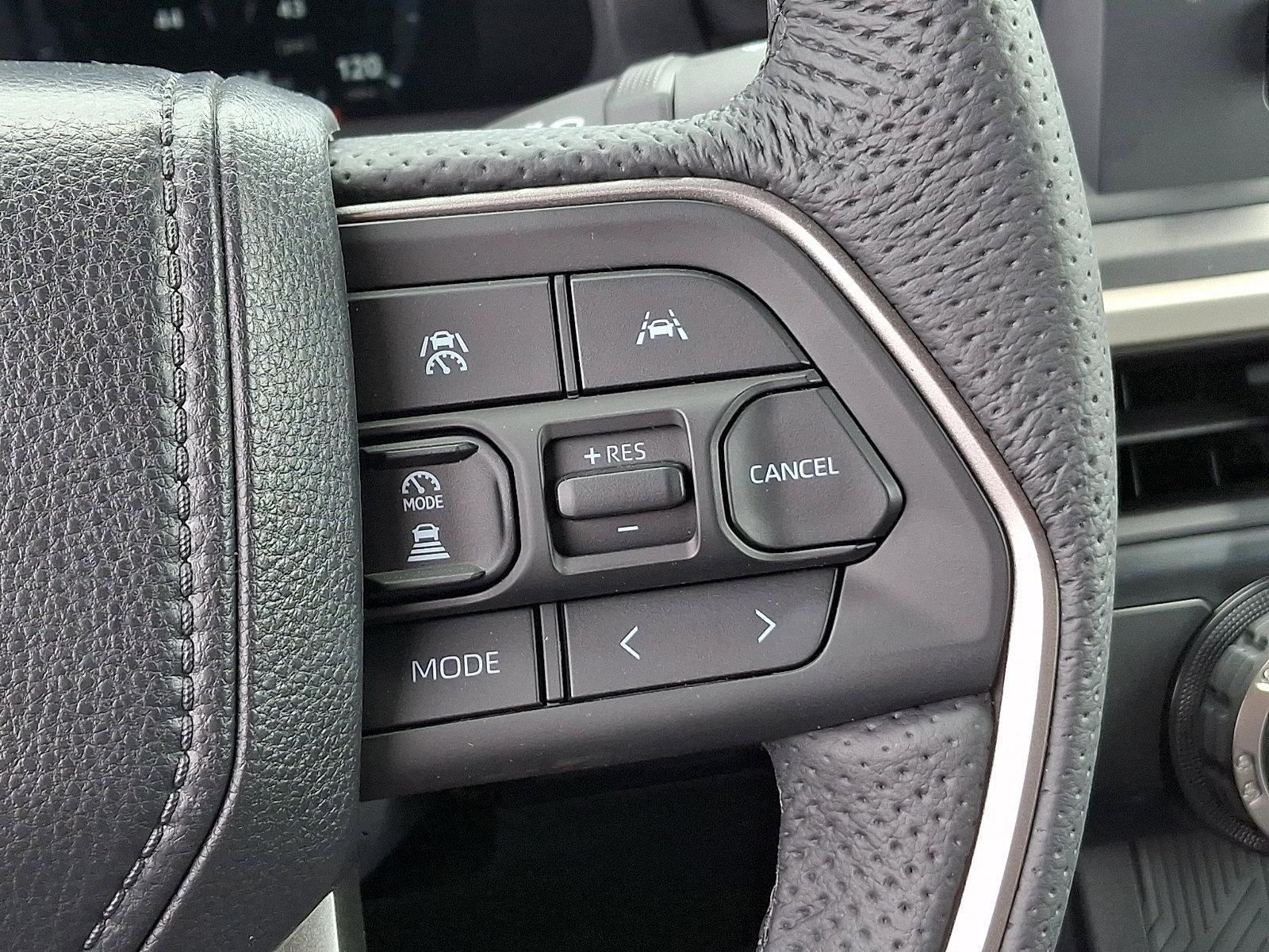 2026 Toyota Tacoma 4WD 4WD TRD Sport Double Cab 5' Bed AT (Natl)