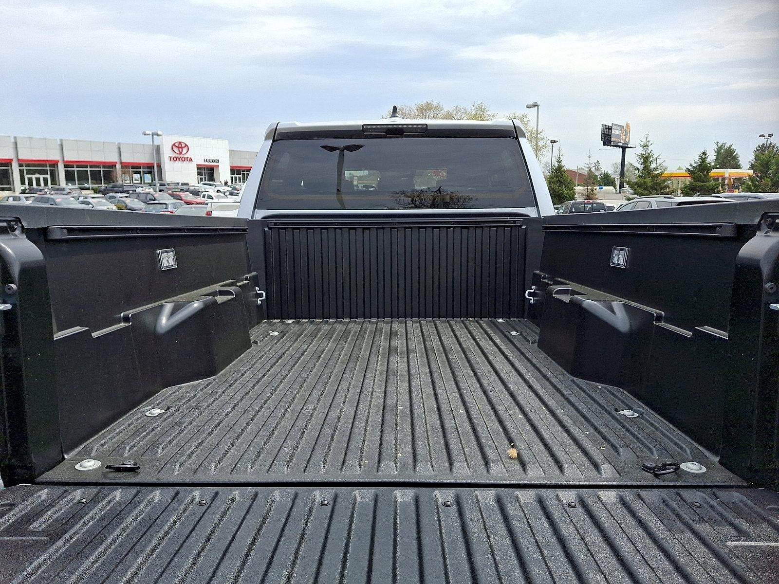 2026 Toyota Tacoma 4WD 4WD TRD Sport Double Cab 5' Bed AT (Natl)