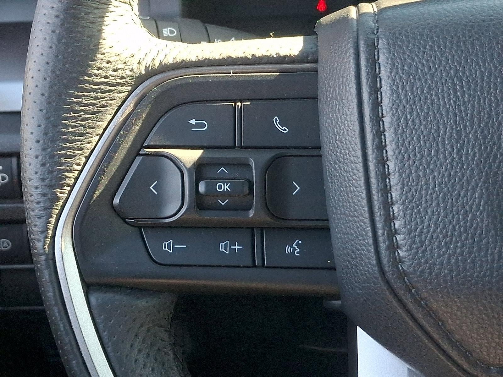 2025 Toyota Tacoma 4WD 4WD SR5 Double Cab 5' Bed AT (Natl)