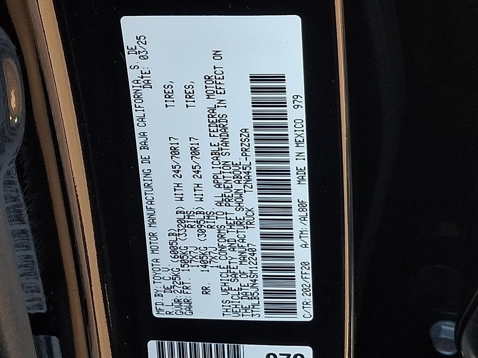 2025 Toyota Tacoma 4WD 4WD SR5 Double Cab 5' Bed AT (Natl)