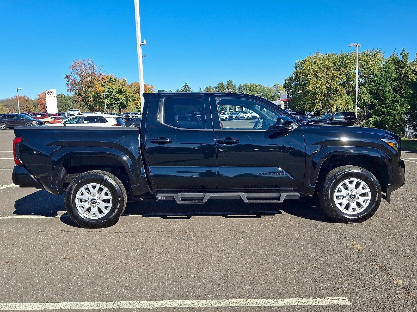 2025 Toyota Tacoma 4WD 4WD SR5 Double Cab 5' Bed AT (Natl)