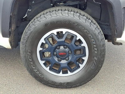 2024 Toyota Tacoma 4WD 4WD TRD Off Road Double Cab 5' Bed AT (Natl)
