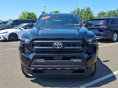 2025 Toyota Tacoma 4WD 4WD SR5 Double Cab 6' Bed AT (Natl)