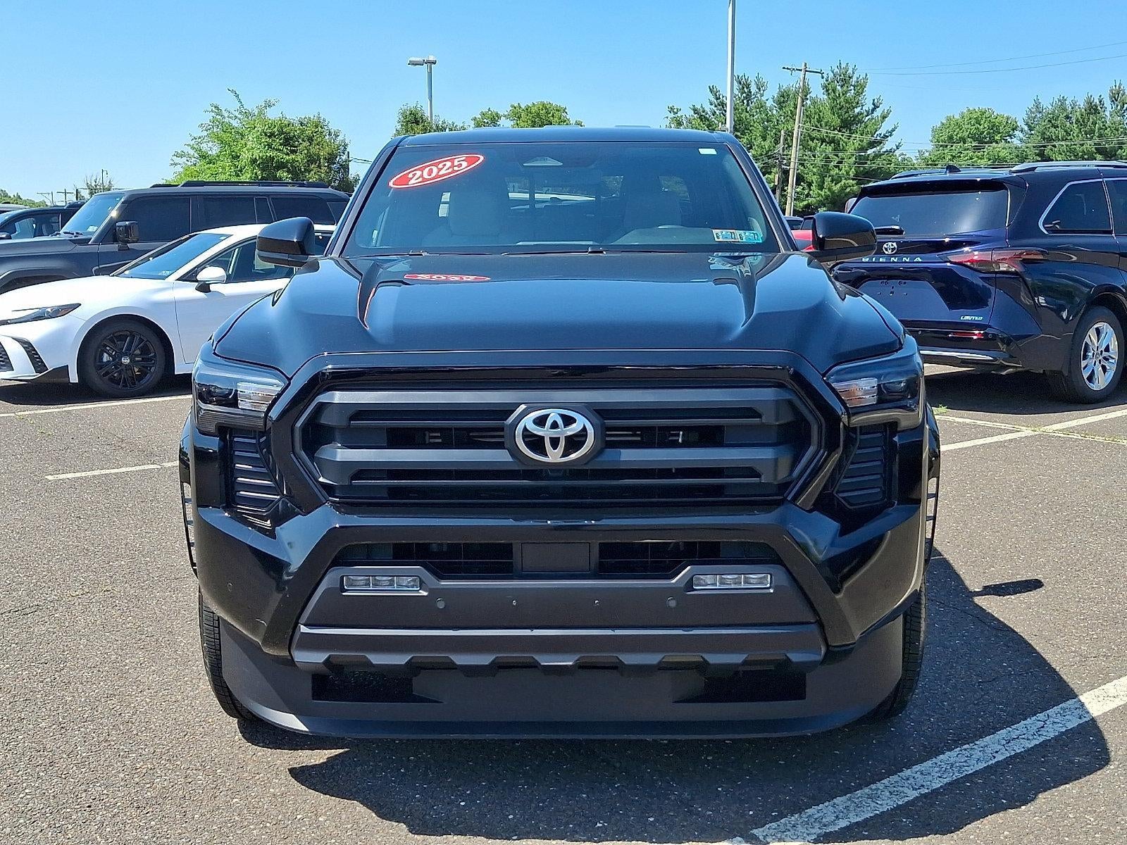 2025 Toyota Tacoma 4WD 4WD SR5 Double Cab 6' Bed AT (Natl)