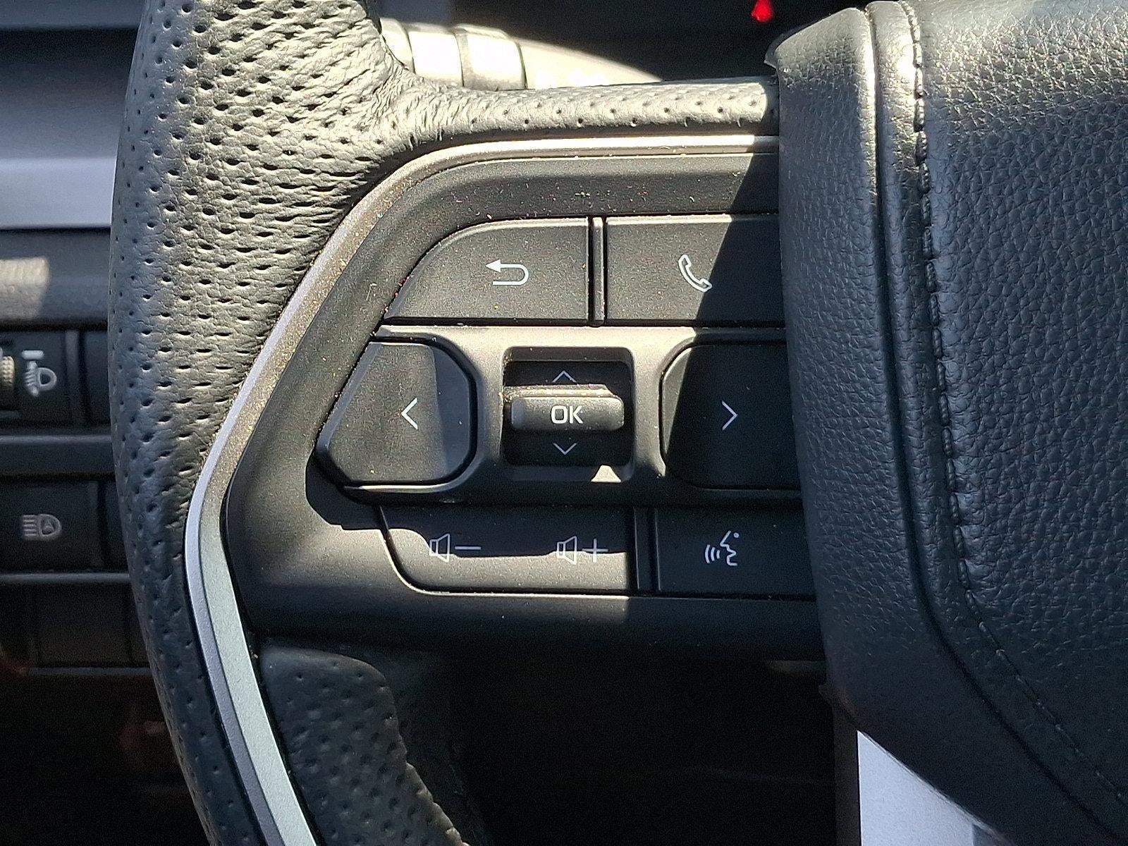 2025 Toyota Tacoma 4WD 4WD SR5 Double Cab 6' Bed AT (Natl)