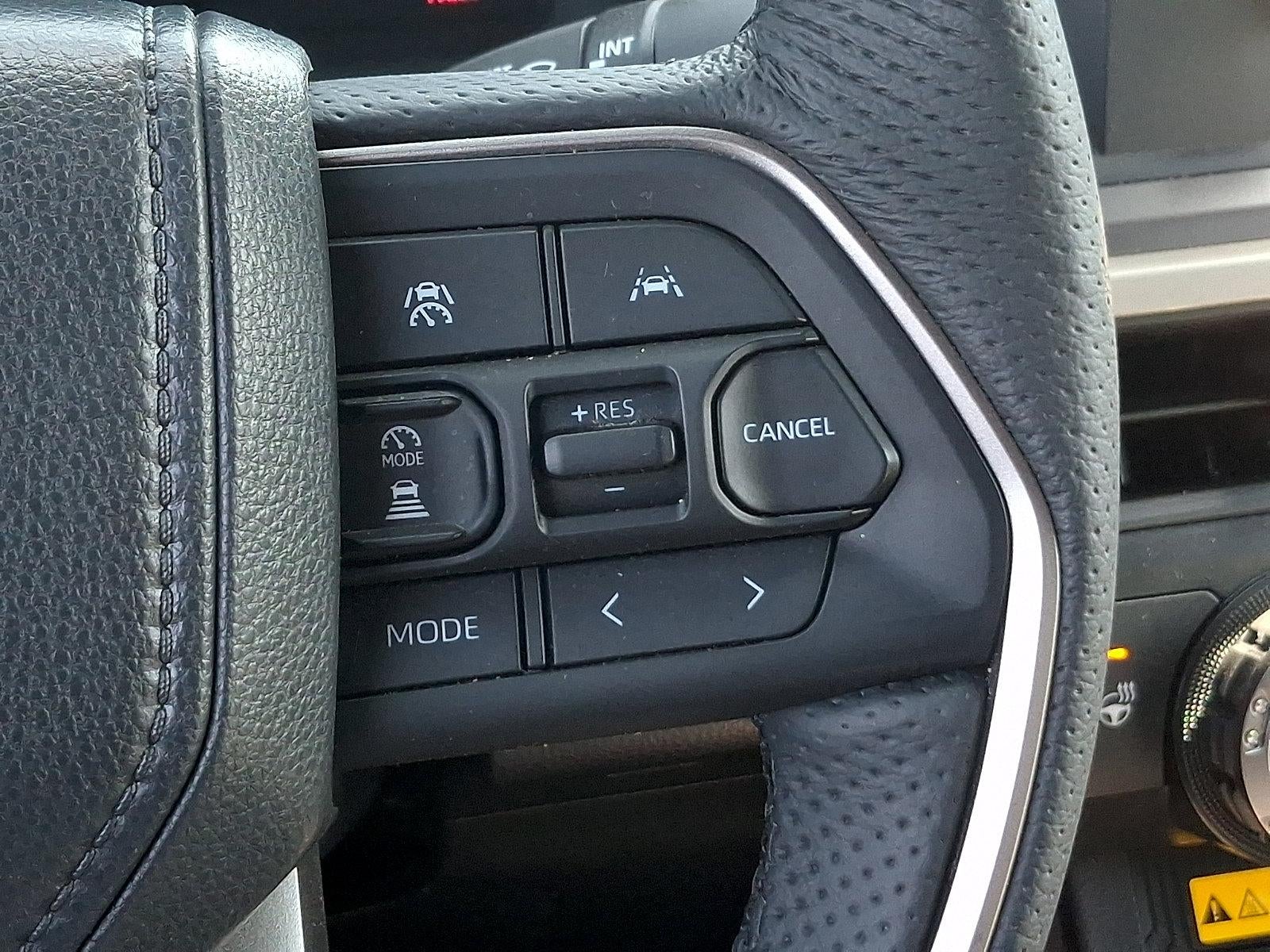 2025 Toyota Tacoma 4WD 4WD SR5 Double Cab 6' Bed AT (Natl)