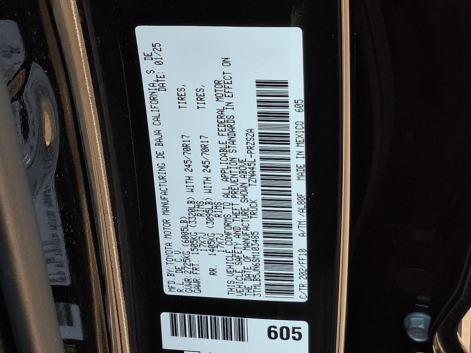 2025 Toyota Tacoma 4WD 4WD SR5 Double Cab 6' Bed AT (Natl)