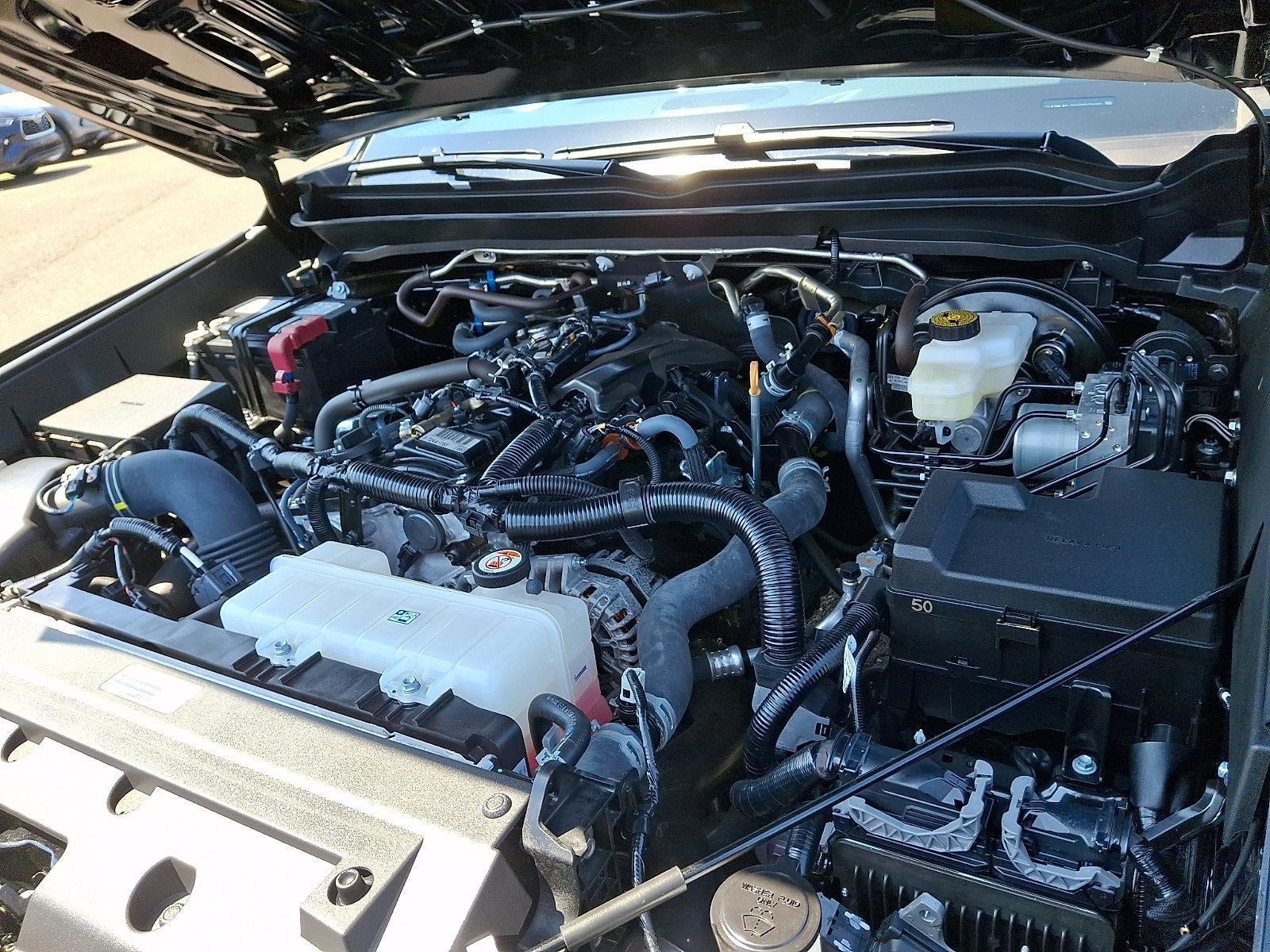2025 Toyota Tacoma 4WD 4WD SR5 Double Cab 6' Bed AT (Natl)