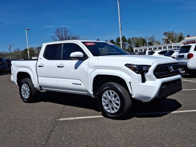 2025 Toyota Tacoma 4WD 4WD SR5 Double Cab 6' Bed AT (Natl)