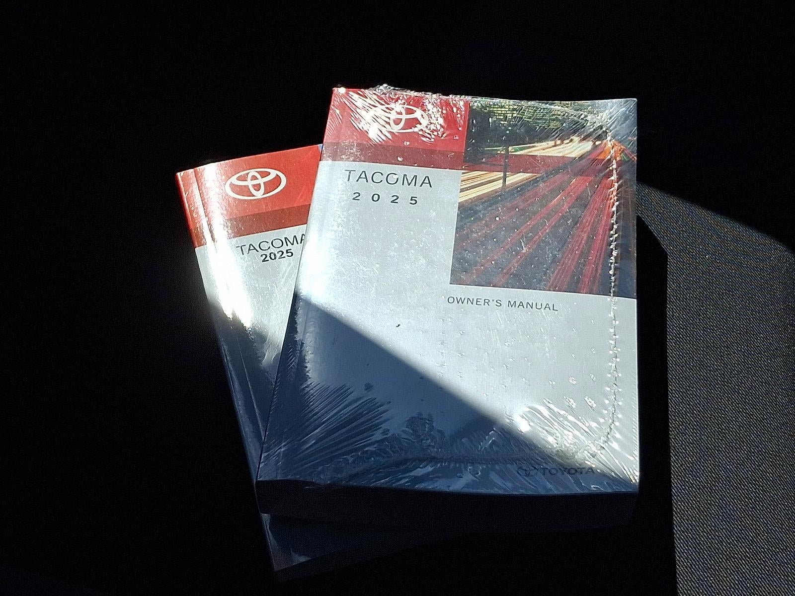 2025 Toyota Tacoma 4WD 4WD SR5 Double Cab 6' Bed AT (Natl)