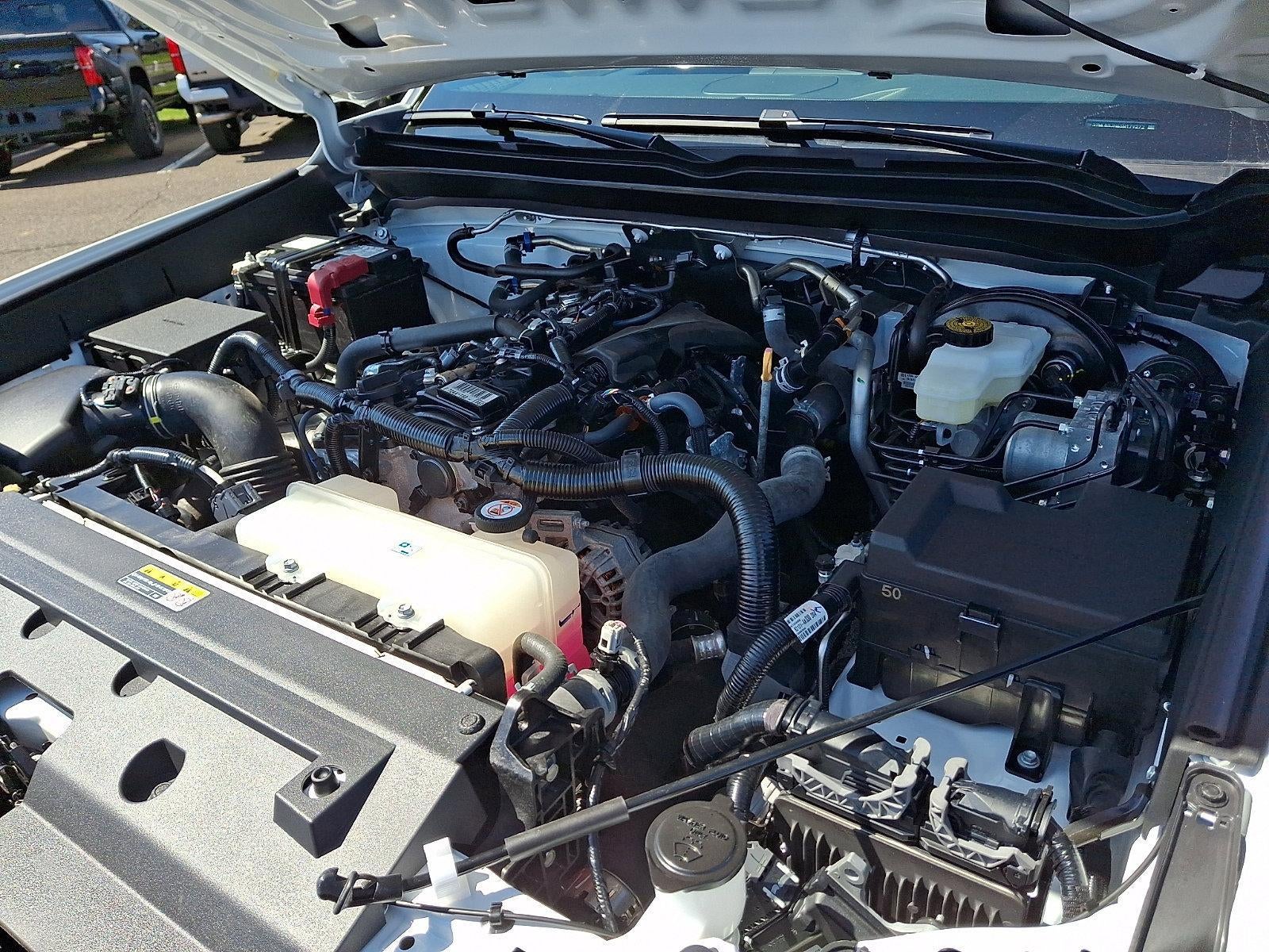 2025 Toyota Tacoma 4WD 4WD SR5 Double Cab 6' Bed AT (Natl)