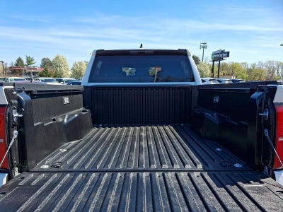 2025 Toyota Tacoma 4WD 4WD SR5 Double Cab 6' Bed AT (Natl)