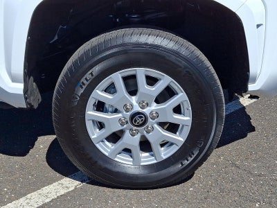 2025 Toyota Tacoma 4WD 4WD SR5 Double Cab 6' Bed AT (Natl)